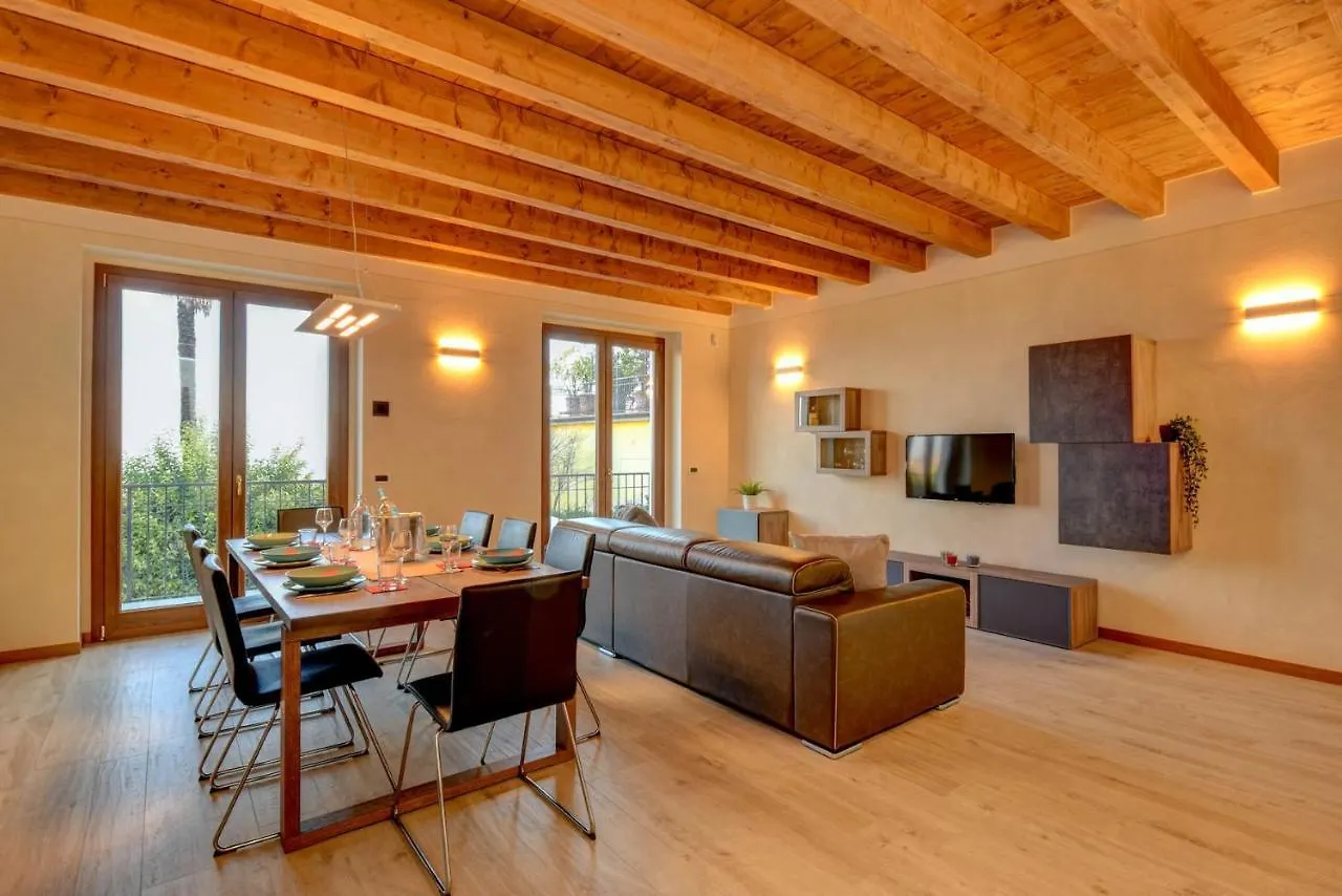 Villa Sinfonia Polpenazze del Garda Ιταλία